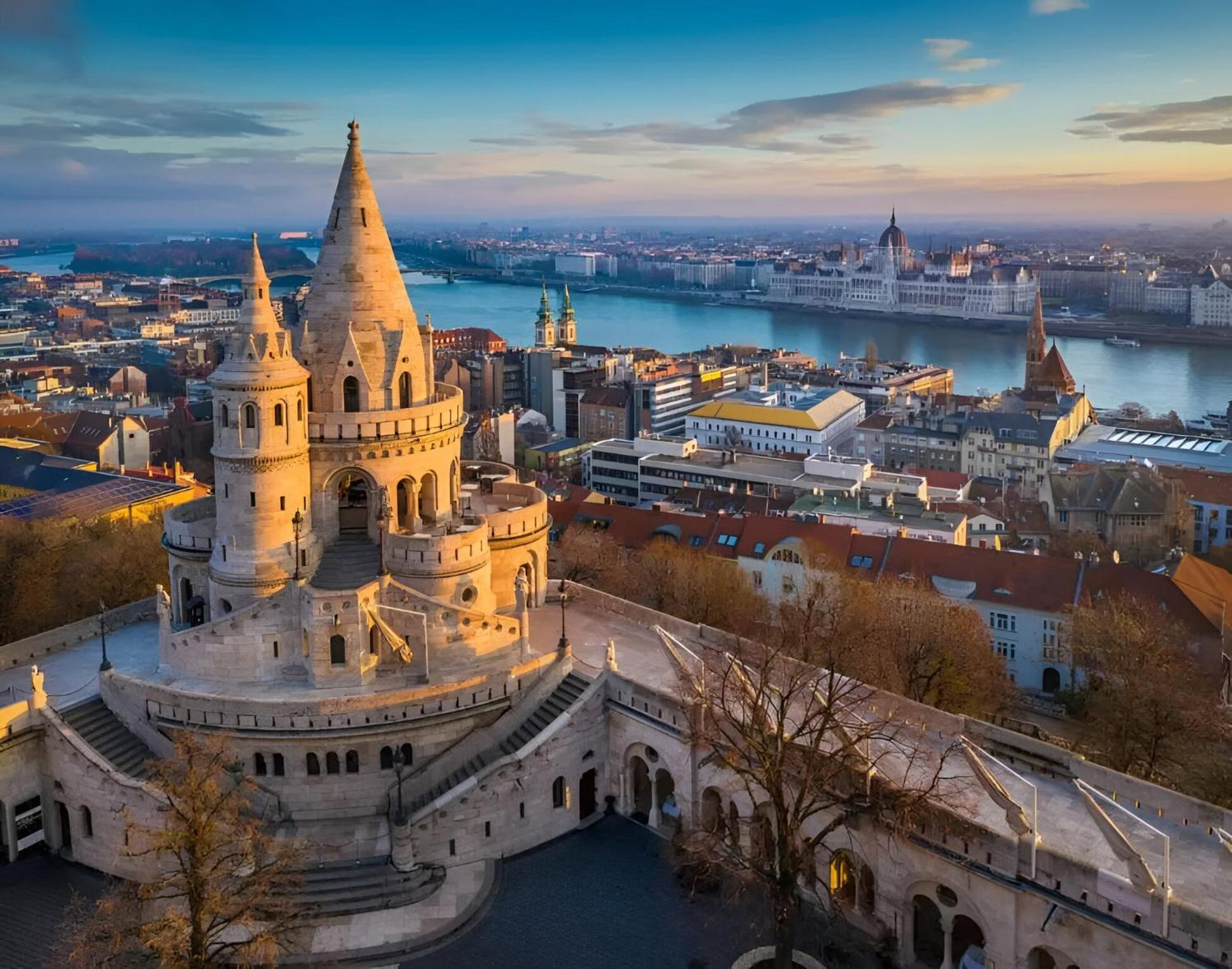 Bella - 86m2, Center Apartment, Next To Metro Line, 2 Bathrooms, * Budapest