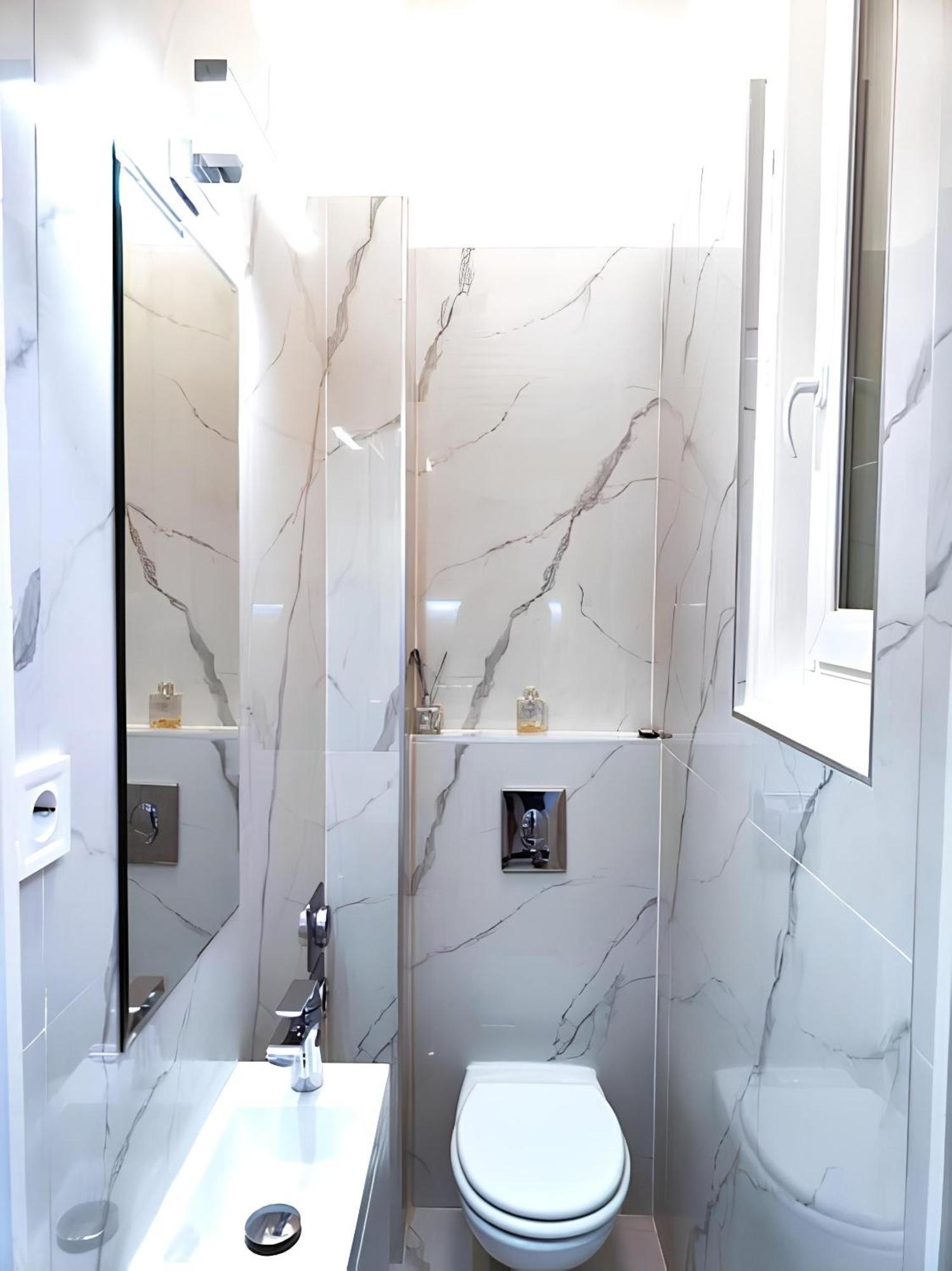 Apartment Bella - 86m2, Center Apartment, Next To Metro Line, 2 Bathrooms,